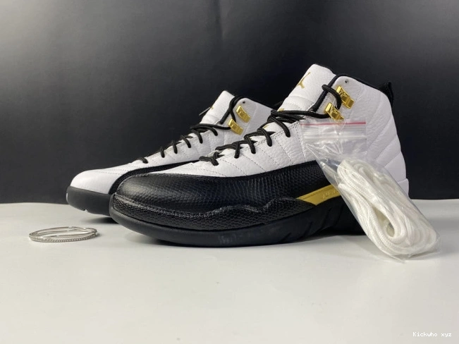 CT8013-170 Air 12 Royalty Jordan 0708